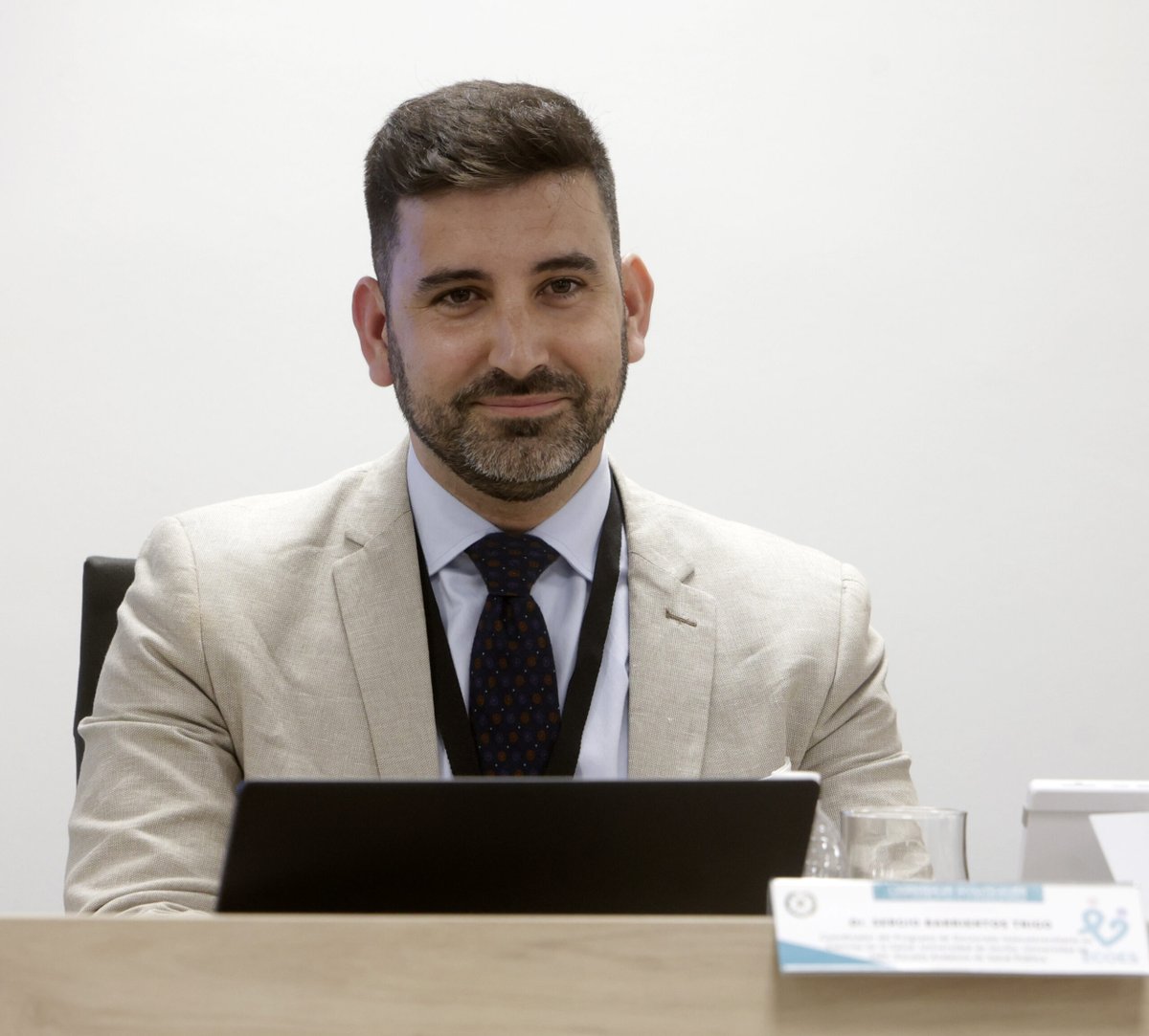 ➡️ <a href="/SBarrientos87/">Sergio Barrientos-Trigo</a> es #investigador y Doctor en #Enfermería de <a href="/unisevilla/">Universidad de Sevilla</a> 

👉 El periodo de admisión para el programa de Doctorado I. en Ciencias de la S. de la <a href="/unisevilla/">Universidad de Sevilla</a> , la <a href="/ujaen/">Universidad de Jaén</a> y la <a href="/EASPsalud/">Escuela Andaluza SP</a> estará del 4 al 15 de septiembre
🔎 Lee su entrevista: colegioenfermeriasevilla.es/?post_type=new…
