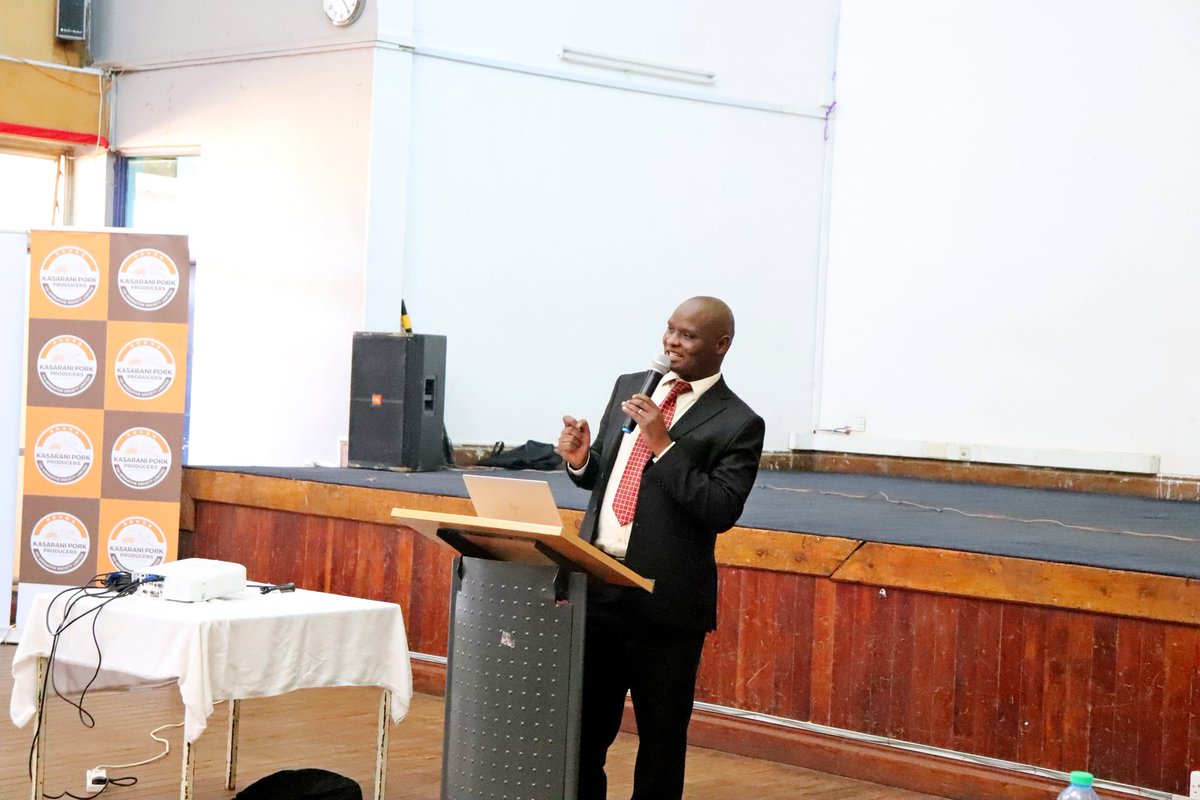 KasaraniPork's tweet photo. Mr. Moses Mworia, a rep of the Min of Co-operatives And Micro,Small and Medium Enterprises (MSMEs) Development, State Department of Co-ops' reflected on the importance of the co-op's movement in helping small-holder farmers and producers aggregate for financing and market access. https://t.co/TYE1AdyXOh