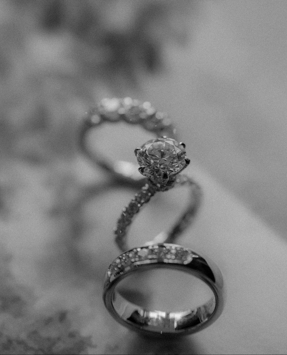 menggalurks's tweet photo. beautiful. #MaineMendoza 🖤 https://t.co/XwzLQbjTcP