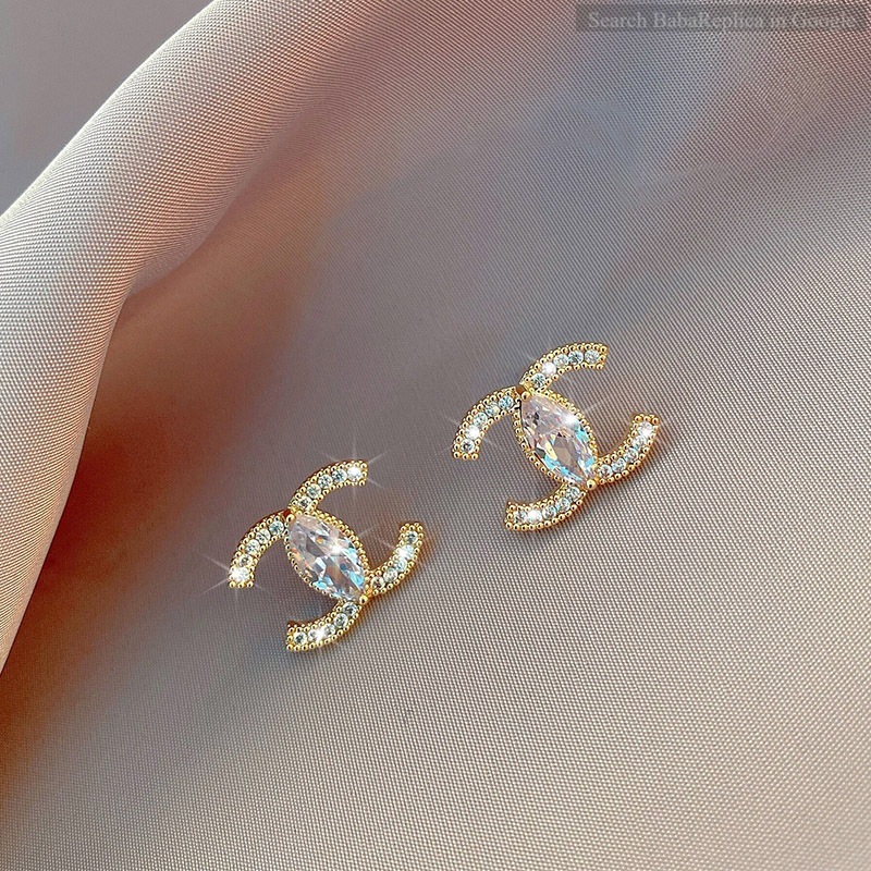 Carolyn680011's tweet photo. 💟 Reps Flashing Zircon Earrings
💰US$9.72
📍#repsearrings #studearrings #knockoffearrings #jewelry #replicadesignerearrings #babareplica #retail #bulkbuyearrings #replicadesignerluxuryjewelry #bracelets #rings #necklaces #rhinestonejewelry #trendyjewelry #jewelryretailler https://t.co/9xZbH5JbOd