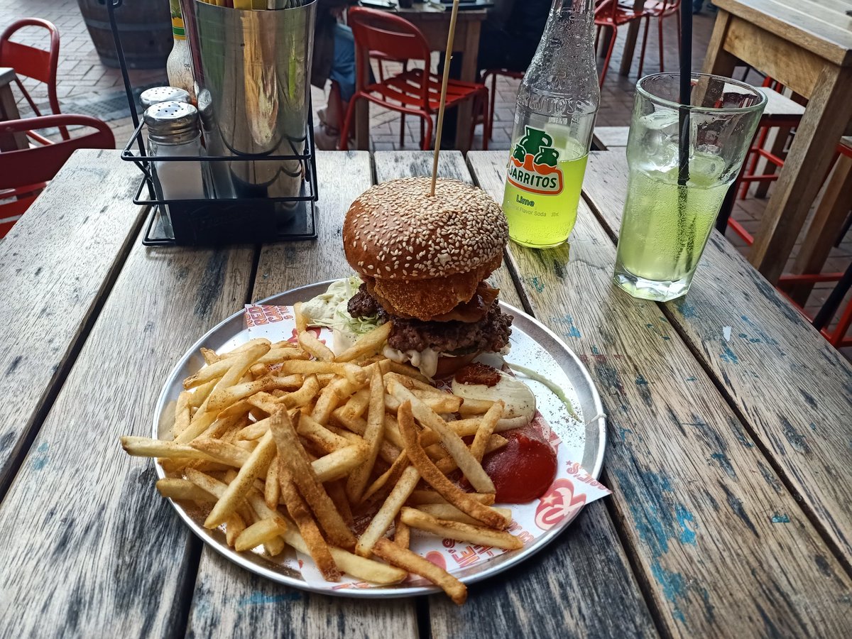 DissidentZero's tweet photo. Rosie's - Woo-haa-kah Flocka flame. Beef, pork belly, Oaxaca croquette, pineapple, chilli pickled cucumber, spicy sauce... there was a lot of flavour going on here, but it all worked well. Paired here with Mexican Lime soda, absolutely delicious. https://t.co/kAuc474mHJ