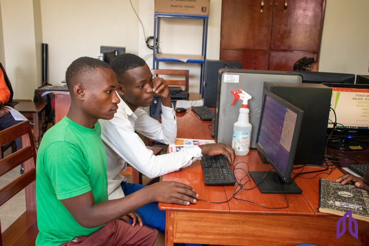 Throughout the holidays, students regularly visit Nyaka's community libraries to study and access academic resources in preparation for the upcoming term. 

Our computer lab, equipped with reliable internet access, also aids in their research requirements.

#NyakaLearners