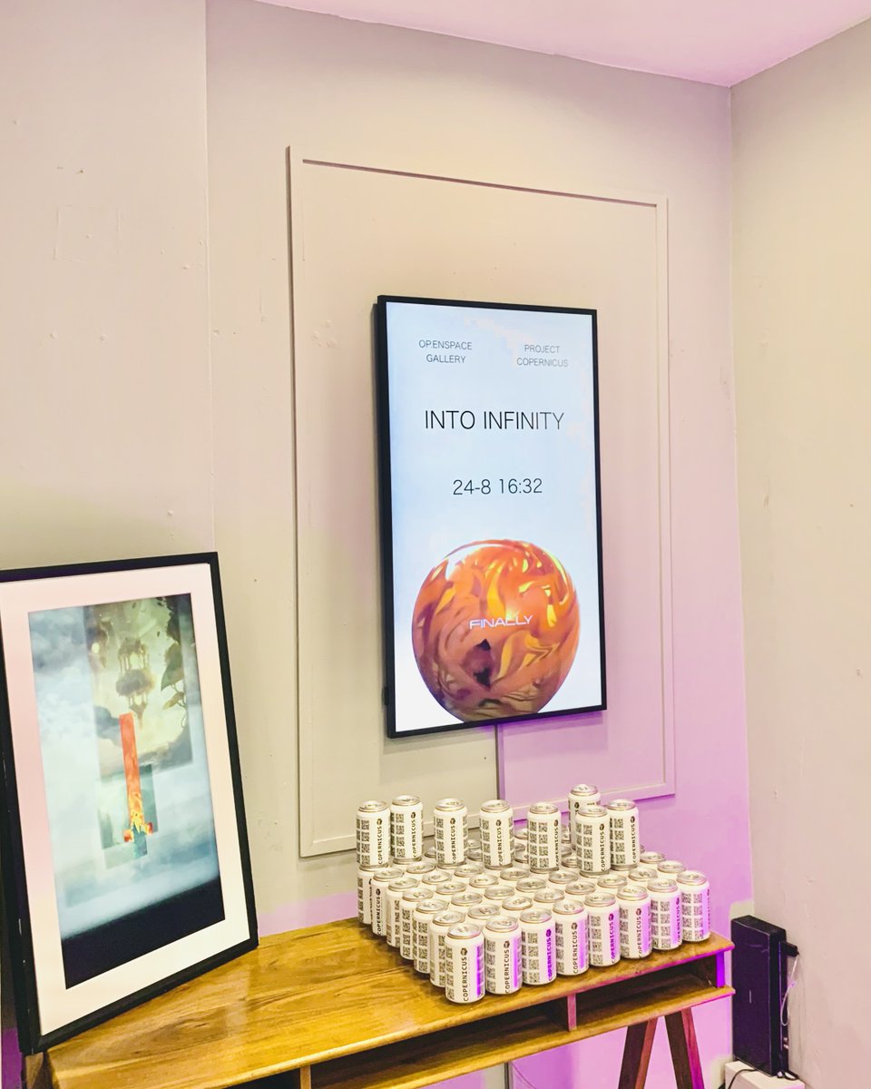 🙏 <a href="/MaartenSmakman/">Maarten Smakman</a>, <a href="/op_enspace/">OP.ΞNSPACE</a>, <a href="/copernicusbeer/">@CopernicusBeer</a> for adding <a href="/janbotfilms/">Jan Bot</a> to last thursday's exhibition!