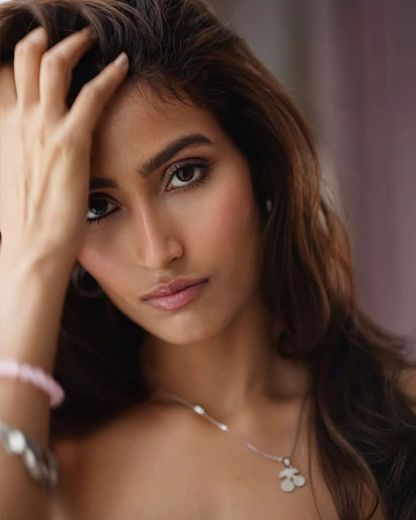 F4mhCYObMAA6tIp?format=jpg&name=large