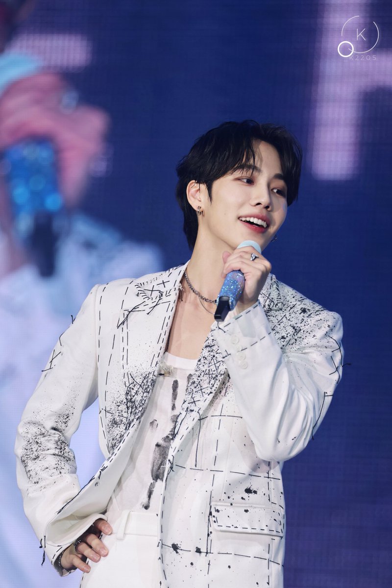 _k2205's tweet photo. งดงาม ✨🤍

#WarismConcert_Day1
@warwanarat #warwanarat https://t.co/MNdiapTDWW