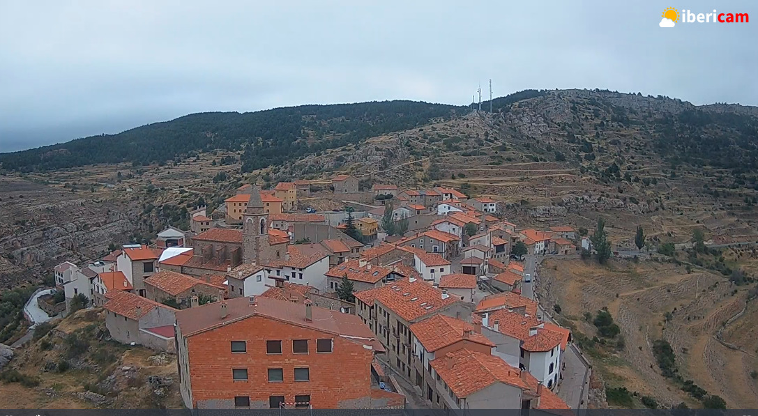 ibericam's tweet photo. Buenos días desde #Teruel #OrihueladelTremedal #Gúdar #Valdelinares #ElCastellar Ambiente otoñal, viento y temp. entre los 4ºC y 12 ºC
@aragonturismo @AEMET_Aragon @ElTiempoes
@ElTiempoA3 @ElTiempo_tve @eltiempo_atv
@TurismoGudarJav @TeruelMeteo @spain
@lasextameteo @RAM_meteo https://t.co/Ae4pub5U2J