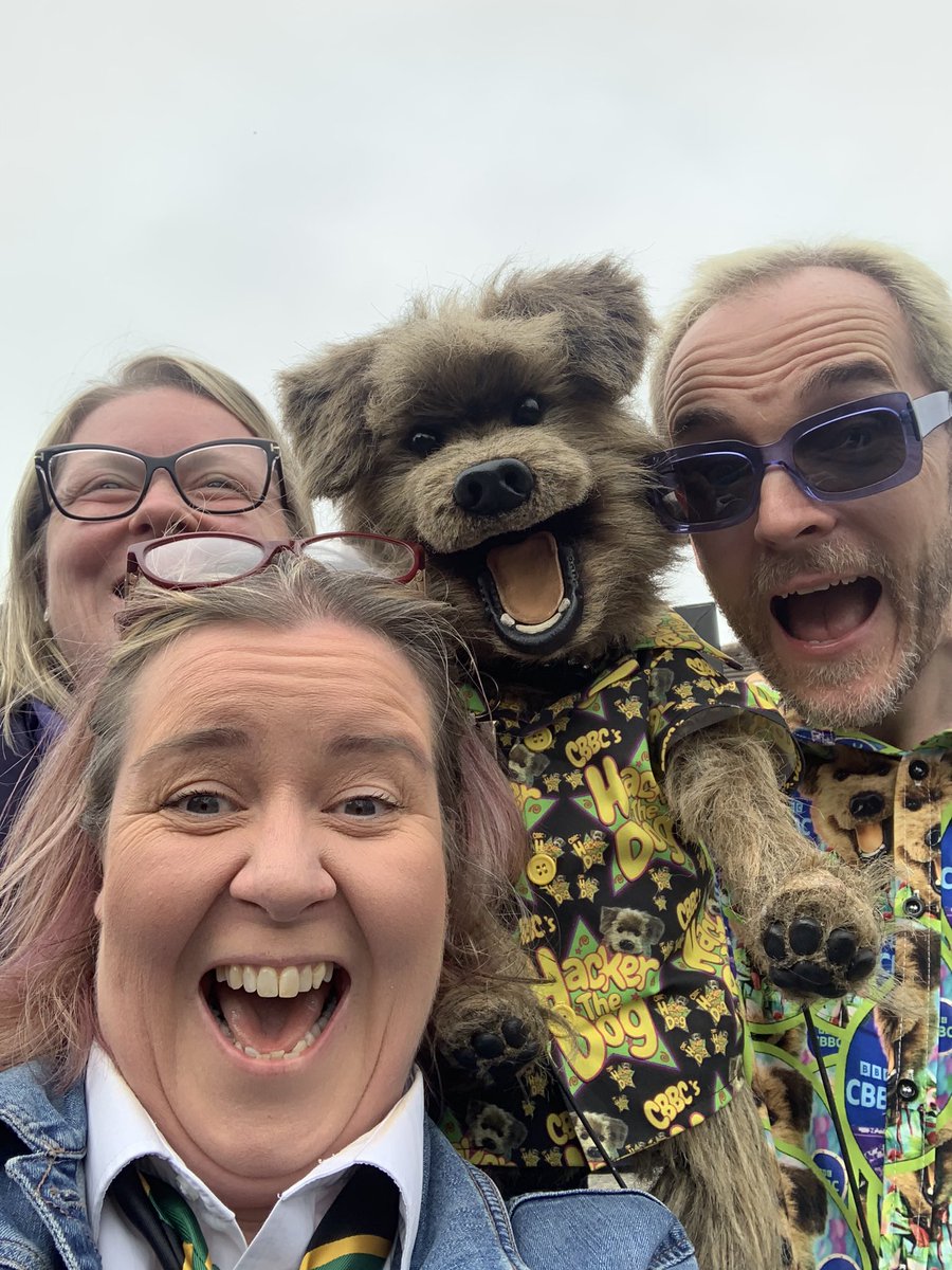BousfieldLouise's tweet photo. What a day @Hacker_T_Dog @greenalls https://t.co/hM5unYPgZW