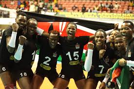 MALKIA STRIKERS PONGEZI: They won 2023 African Volleyball Championship. KK regime promised to reward GOLD winners with sh5 million and a house in NAIROBI like they did with the lady from North Rift. Wacha tuone kama wasichana wetu watabaguliwa kwa malipo. Kila mmoja apate yake