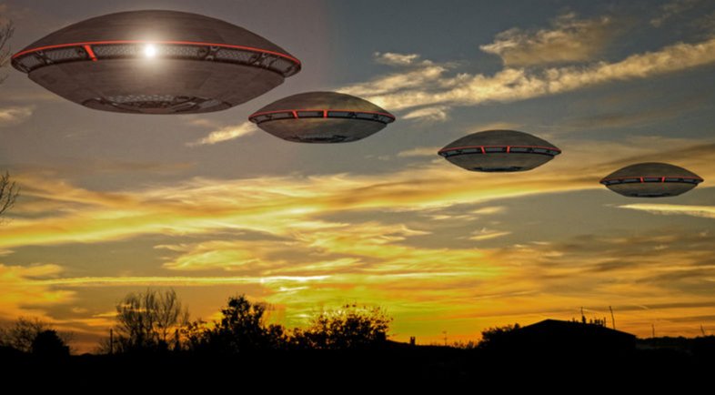 Iris_i_Life's tweet image. UFO🛸: One Second, Eighty Thousand Feet Descent-Experts Emphasize Profound Significance of Unveiling Extraterrestrial Tech #ExtraterrestrialTechnology #SpaceDiscoveries 🌌

&quot;UFOs, also known as Unidentified Flying Objects, have always been a mysterious and intriguing topic.…