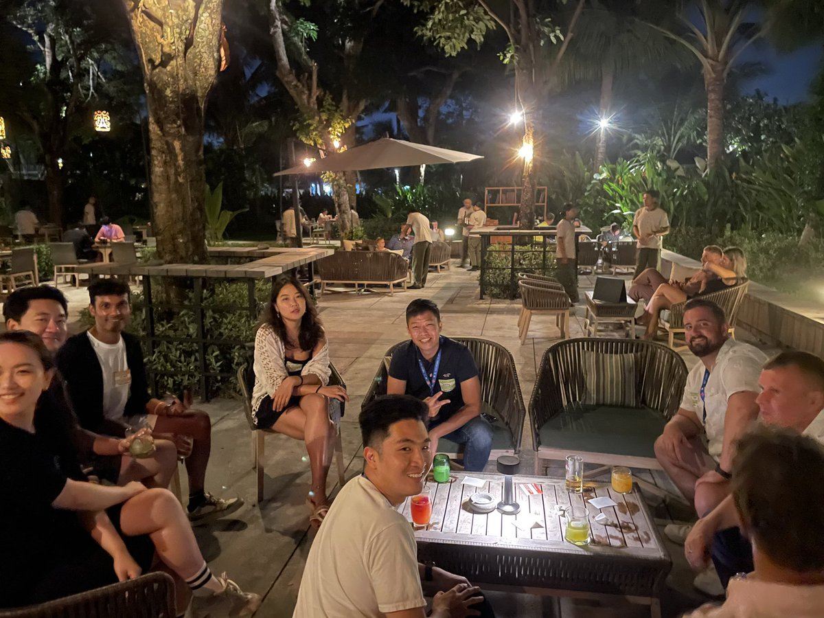 miragather's tweet photo. RamenDAO dinner in Bali @CoinfestAsia was 🔥

RamenDAO is our fancy dinner series named after the bear market, it’s a meme because we never actually serve Ramen 🫣 🍜

Thank you to our members, frens, & cohosts @Ripple for a fun night!

Join our community of web3 professionals and don’t miss out on the next IRL dinner 🧑‍🍳 🇸🇬🤫 (link in bio 🔗) [1/3]