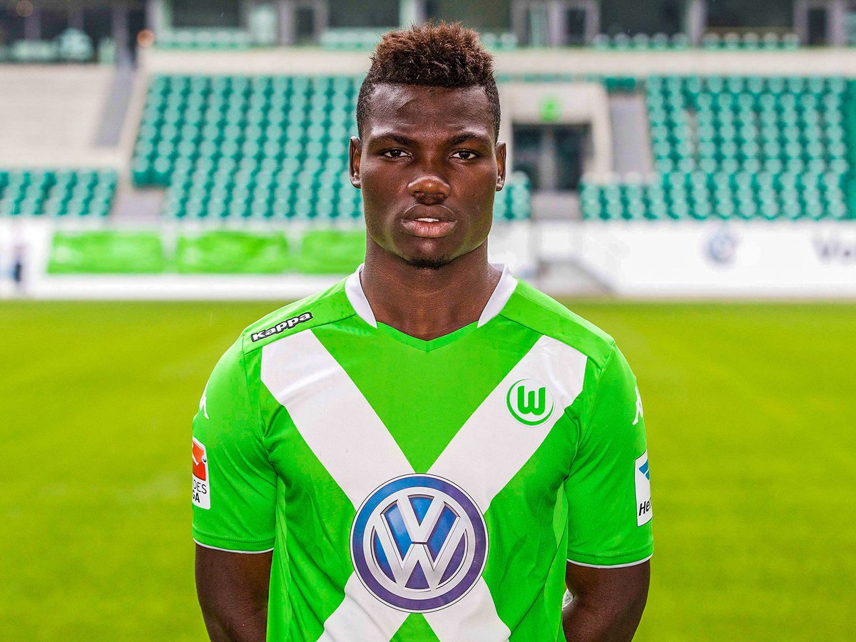 eurofootcom's tweet photo. Remembering Junior Malanda on what would have been his 29th birthday today. Never forgotten. RIP. 💚♾️ https://t.co/x52UBIg2QI