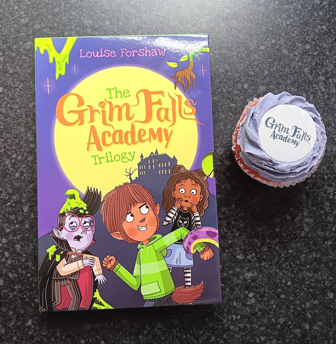 Happy book birthday to me! Grim Falls Academy is officially out in the world today 💀