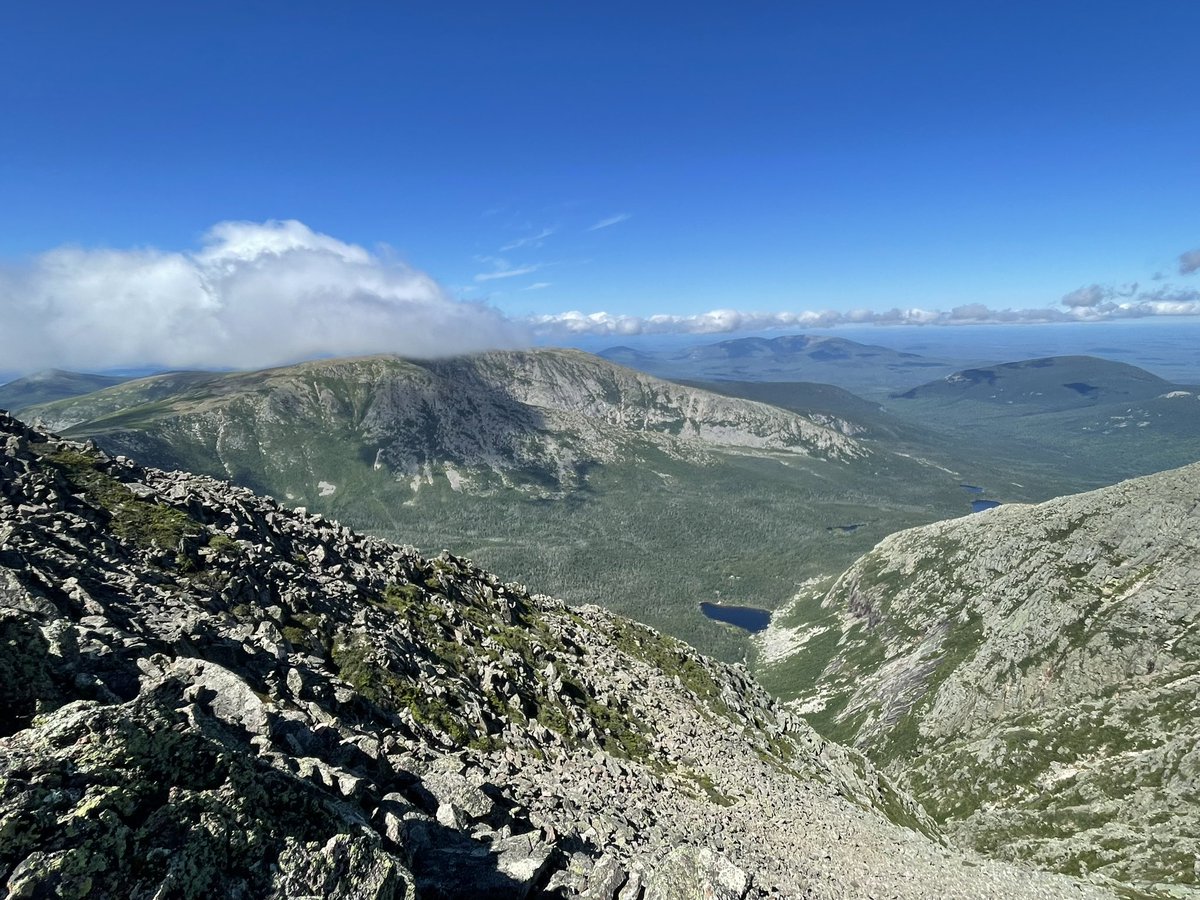 cairochris's tweet photo. @averagehiker Hope you had as good weather as we did to summit Katahdin last weekend. We had a blast! My 24th state HP & 50th 4K. I was determined only to summit on great day due to future AT plans…we got it! #highpointing #backpacking #Katahdin #Maine #hiking https://t.co/s3Ch1NrkBG