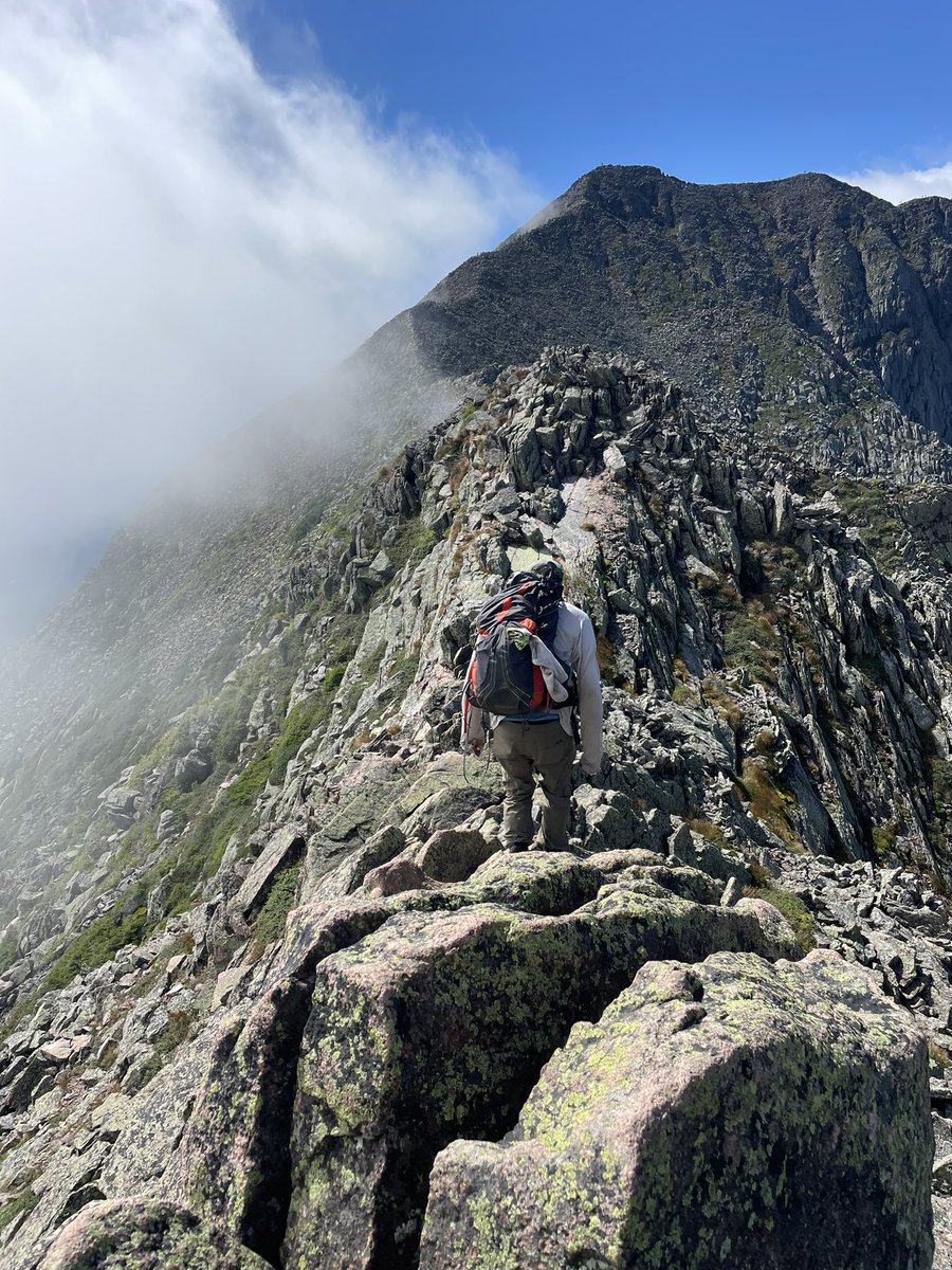 cairochris's tweet photo. @averagehiker Hope you had as good weather as we did to summit Katahdin last weekend. We had a blast! My 24th state HP & 50th 4K. I was determined only to summit on great day due to future AT plans…we got it! #highpointing #backpacking #Katahdin #Maine #hiking https://t.co/s3Ch1NrkBG