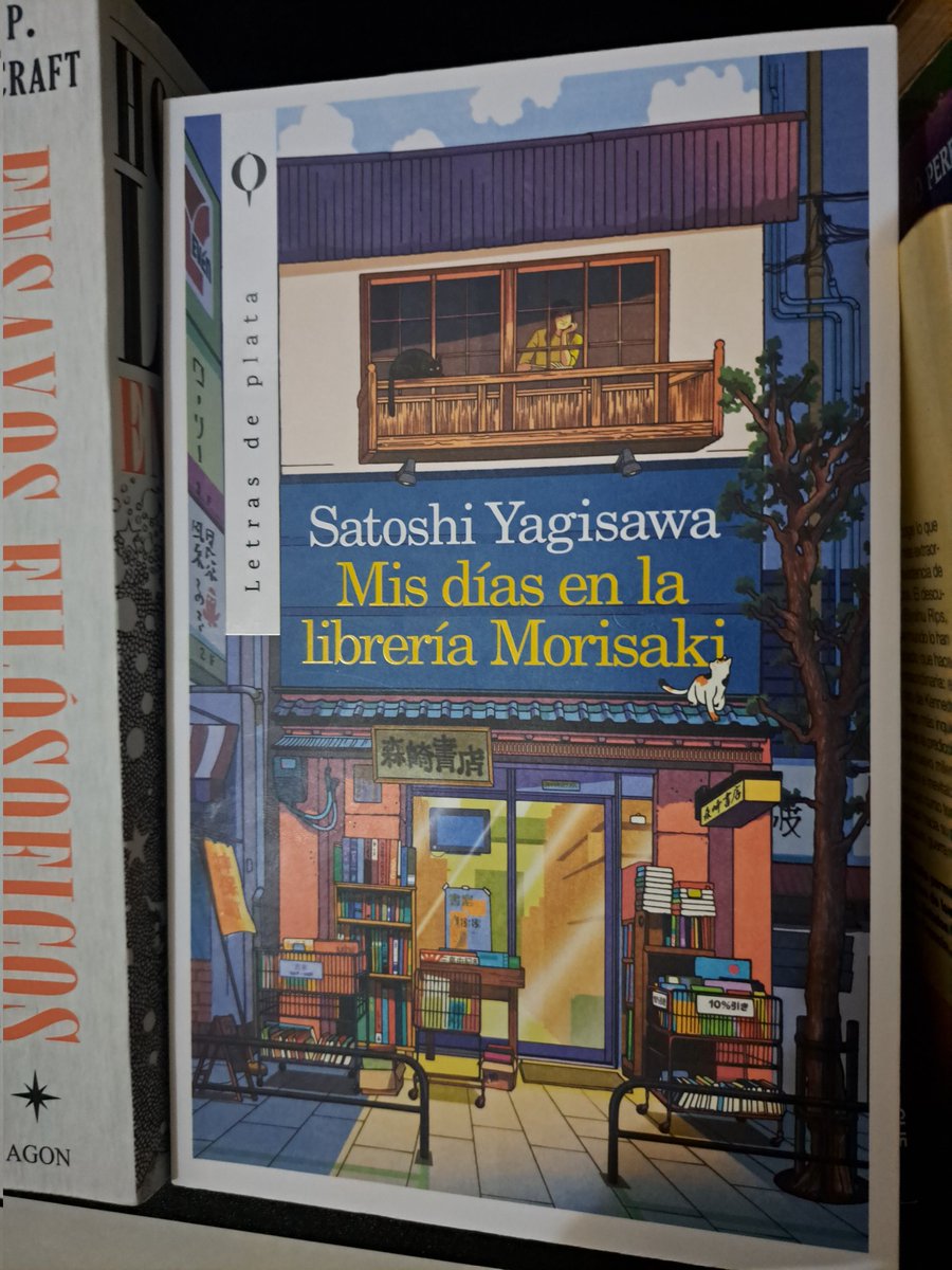 I love that book 'Days at the Morisaki Bookshop'. Mentioned some Japanese writers I wanna have a chance to read their books too. 
Hope it won't be the only Japanese book in my shelf! 
#Japan #JapaneseLiterature #JapaneseBooks #森崎書店の日々 #八木沢里志
