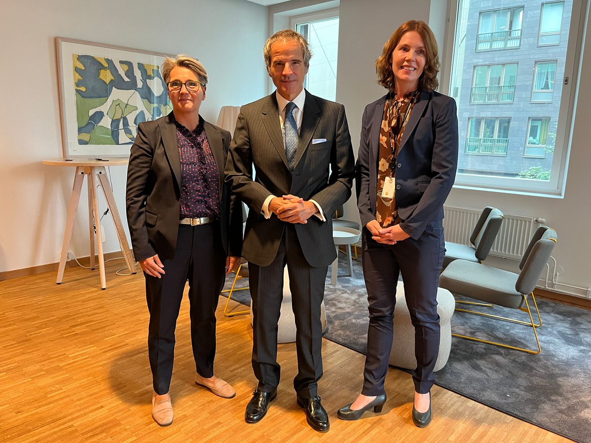 rafaelmgrossi's tweet photo. #Sweden, w/ its advanced plans to build a deep geological repository for high-level nuclear waste, ensures safety for people &amp; environment, while addressing #ClimateCrisis. Fruitful talk w/ @SKB_nyheter Jessica Palmqvist about these advancements &amp; importance of public acceptance. https://t.co/UNvfdpfOKu