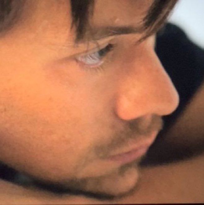 HSFEATURES's tweet photo. Harry Styles as Jack Chambers in ‘Don’t Worry Darling’. https://t.co/JpVkUqgjsK