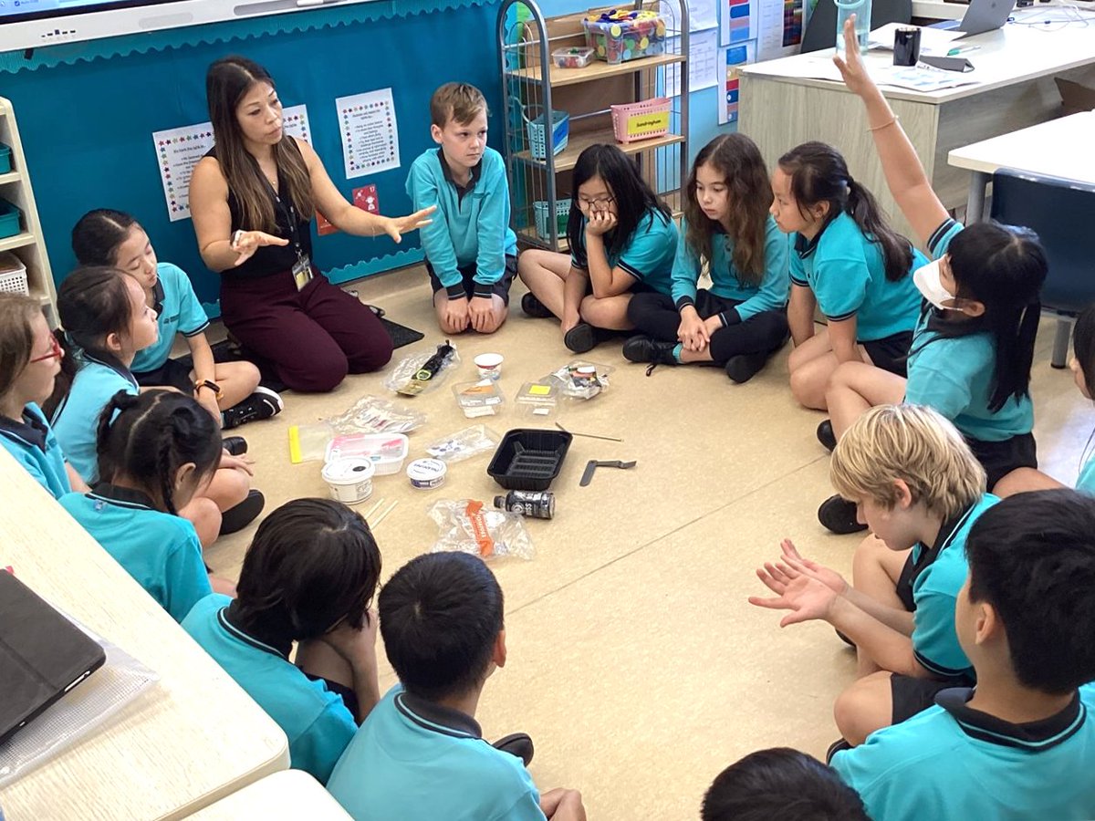 NAISHongKong's tweet image. 🌍 Exploring a Plastic-Free Future 🌱🌊
Our Year 5 students at #NAISHongKong are diving into their Humanities 'Plastic Not Fantastic' unit! From stunning natural wonders to plastic-challenged areas worldwide, we're on a mission to make plastic more sustainable!
#NAEBeAmbitious