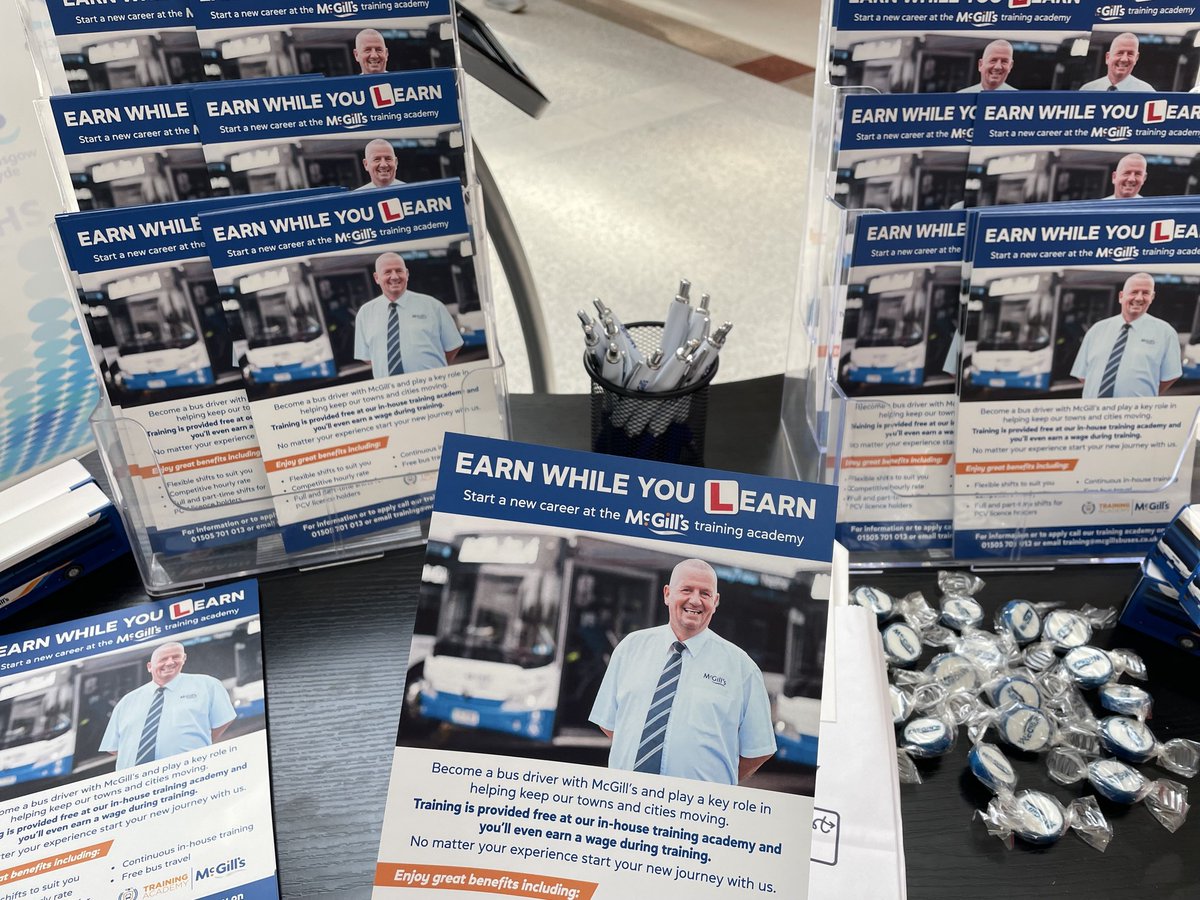 mcgillswest's tweet photo. 🚍Recruitment Open Night - Johnstone Depot🎓

📅Thursday 31st  August, 4pm until 7pm !
📍Cochranemill Road, Johnstone, PA5 8PP
👋Pop along to find out more - no need to make an appointment 

#JoinTheMcGillsTeam
@academy_mcgills https://t.co/0hTRhomOAq