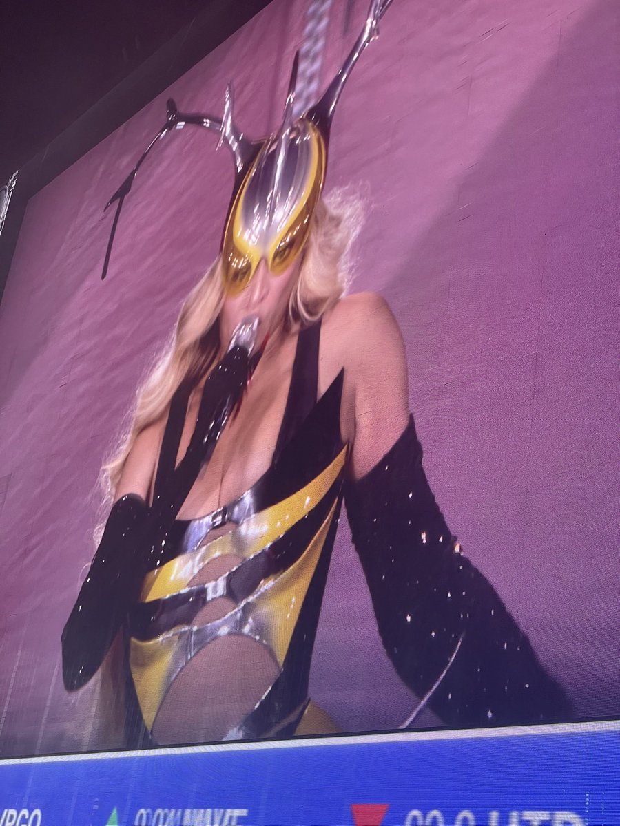 AdrianJGarcia's tweet photo. Beyonce was INCREDIBLE tn 😭🪩🐝 @Beyonce https://t.co/asIWe30uDZ