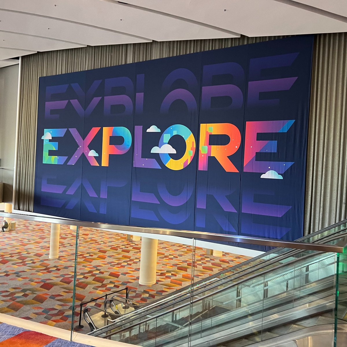 RafaelVmw's tweet photo. Great time at #vmwareexplore last week. @VMware strengthening global alliances and delivering innovation.
See the summary of the announcements: https://t.co/j5Y1Hc3lws 

See you at VMware Explore Brazil on October: https://t.co/0Bf39hgoPy

Thank you @VMware_Partners for attending https://t.co/yDnFbwUNdB