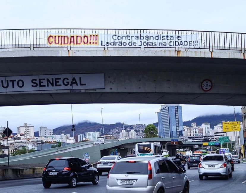 GuilhermeBoulos's tweet photo. Bolsonaro desembarcou em BH e o povo já está com os olhos bem abertos. Errados não estão, né?! https://t.co/5NT8nQ1RdY