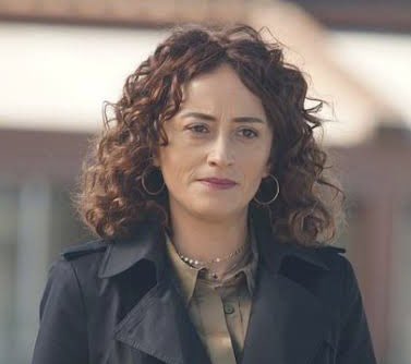 TvDunyasii's tweet photo. Esra Kızıldoğan, #YaÇokSeversen dizisinin kadrosuna dahil oldu. https://t.co/ziKh5lfZwM