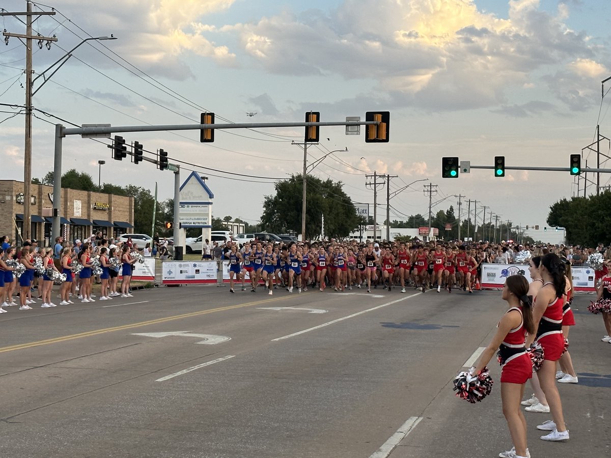 MoorePublicSch's tweet image. Congratulations, Moore High School senior Aidan Jimenez and community runner Ashley Carreon! They took the wins on Saturday during the Moore War Run 2023! #mpspride #moorewar #moorestrong
Another beautiful gallery from the Moore Monthly: tinyurl.com/bdcbc2dr
