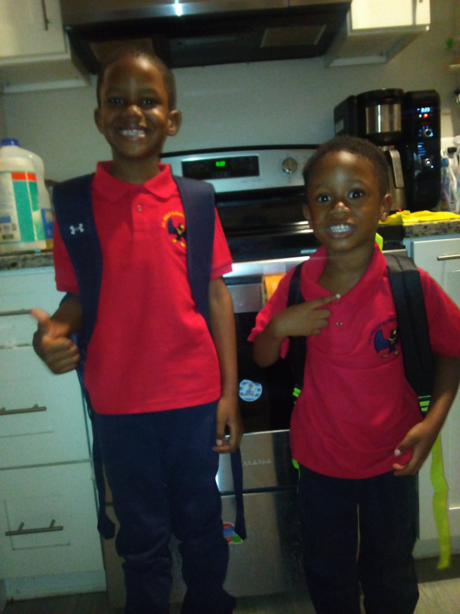 cbaconnon's tweet photo. O'Zareon and O'Zyrous first Day at school.I'M SO POROUD OF THEM!!#Gooddaydc https://t.co/MSsnwgOCkT
