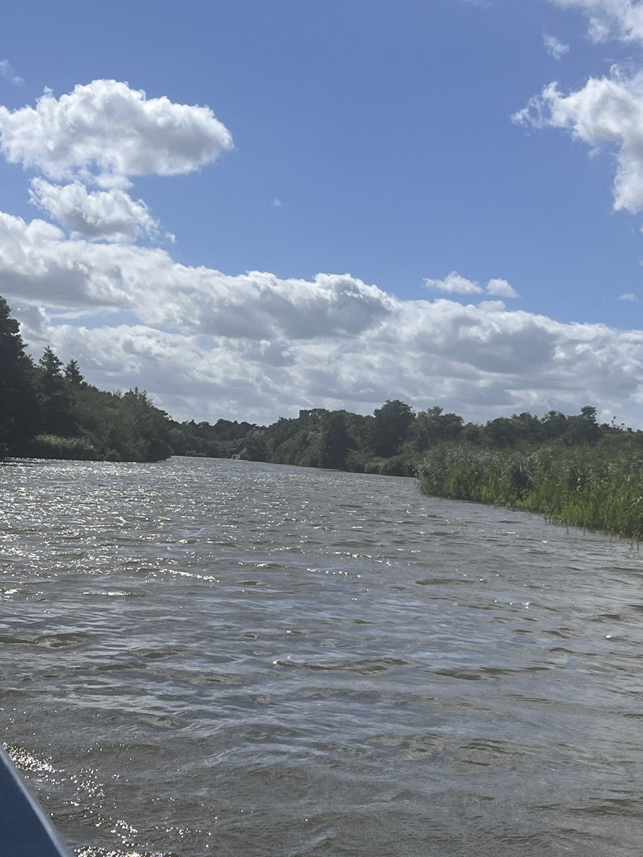 Sometimes you just need the sun and the waves to reset 💙