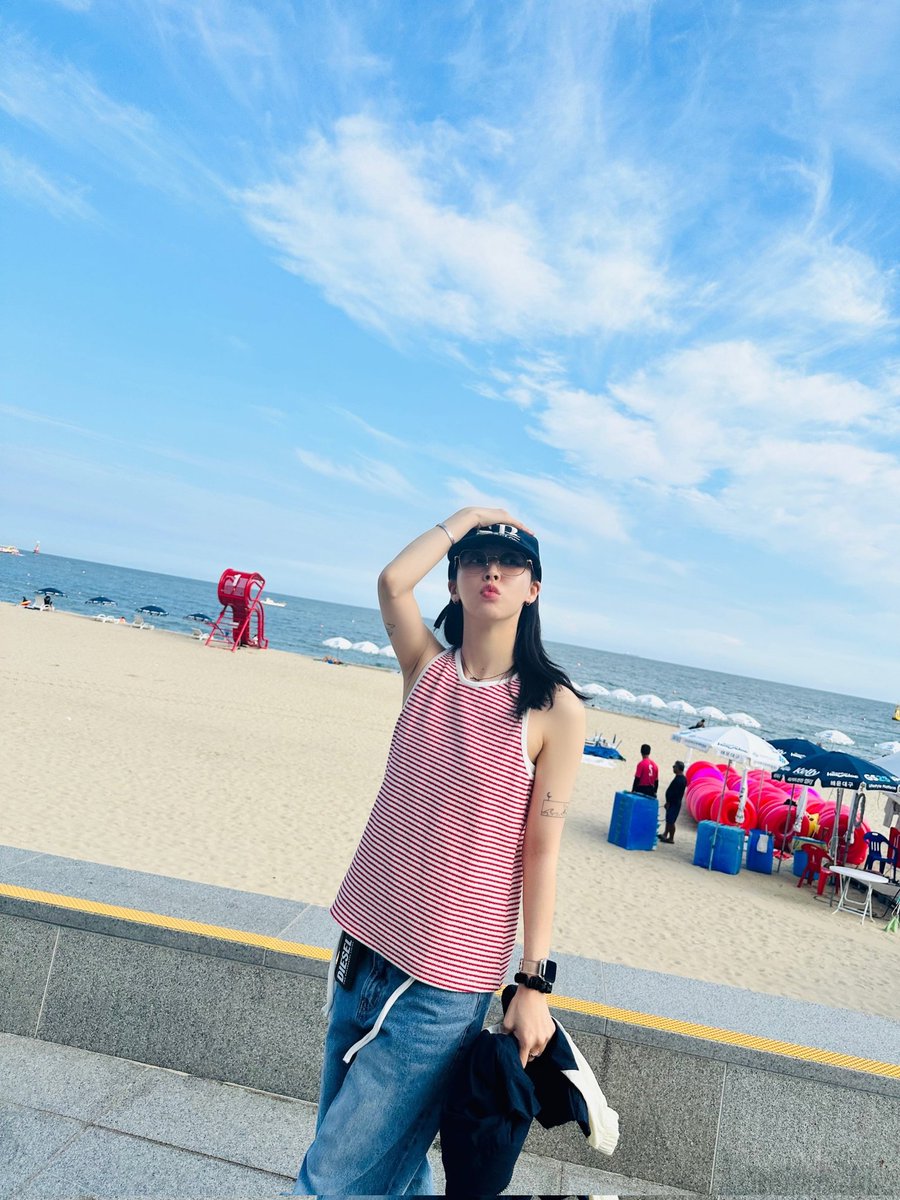 moonbyul pics tweet media