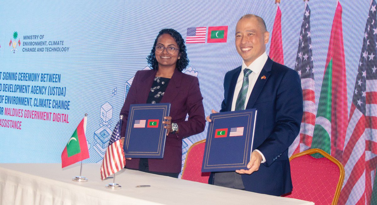 MoEnvmv's tweet photo. Ministry partners with @USTDA for technical assistance to establish  Government Digital Service — a cutting-edge, cloud-based platform unifying public sector data centers, creating a seamless government cloud linked with global providers. #DigitalTransformation #PublicSectorTech https://t.co/nbzgrIIyzB