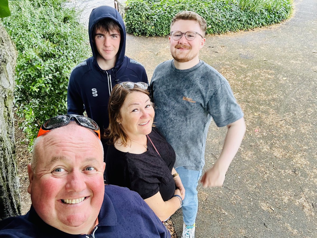 Stephen Lowe tweet media