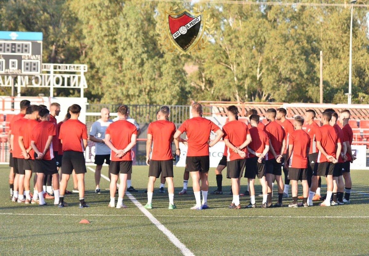 ASanchezFrias's tweet photo. Momentos Duros y Complicados. Deporte Muy Ingrato e injusto, como sabemos.
Muy ORGULLOSO de los MÍOS.
Trabajo y silencio
SEGUIMOS CRECIENDO.
Lo BUENO está por llegar. https://t.co/OVrPOTmrnu