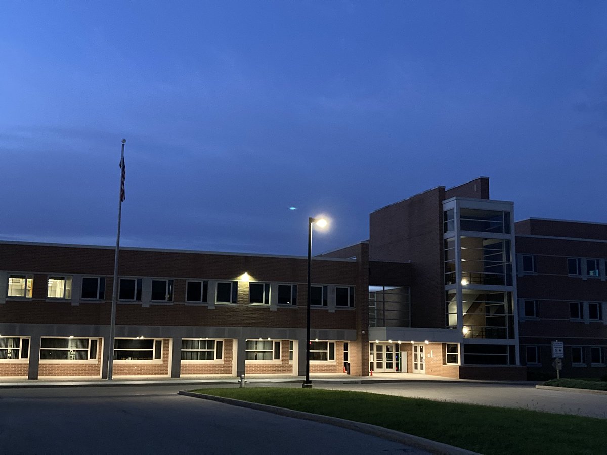 Good morning UMMS students!! 1st day of school!  😃