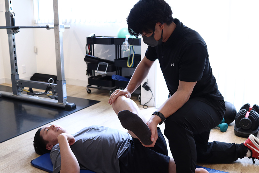evigym's tweet photo. 🌟お客様インタビュー🌟
トレーニングを通じて、少しでもかっこいい40代を目指して!
┗ masaさんと塙トレーナー
▼イン���ビューはこちら!
https://t.co/kXHvRZPvbs
#エビジム #eviGym #パーソナルトレーニング https://t.co/Uar1MMKbzk
