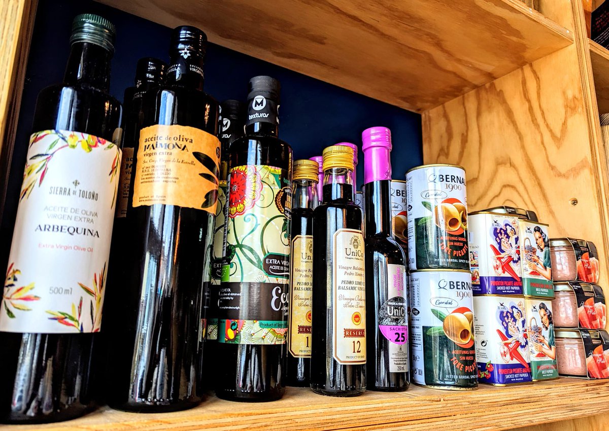 Ffloc (@ffloc_canton) on Twitter photo RESTOCK @curadobar_cardiff !
New items includes various olive oils, balsamic vinegars, smoked paprika + lush olives. Bringing a taste of Spain, via <a href="/ultracomida/">ultracomida</a> to #canton 7 days a week!🇪🇸
Chwilio am anrheg <a href="/PoblCaerdydd/">Pobl Caerdydd</a> ?! Ma’ digon o bethe blasus a phert @ Pantri FFLOC! #yagym RESTOCK @curadobar_cardiff !
New items includes various olive oils, balsamic vinegars, smoked paprika + lush olives. Bringing a taste of Spain, via <a href="/ultracomida/">ultracomida</a> to #canton 7 days a week!🇪🇸
Chwilio am anrheg <a href="/PoblCaerdydd/">Pobl Caerdydd</a> ?! Ma’ digon o bethe blasus a phert @ Pantri FFLOC! #yagym