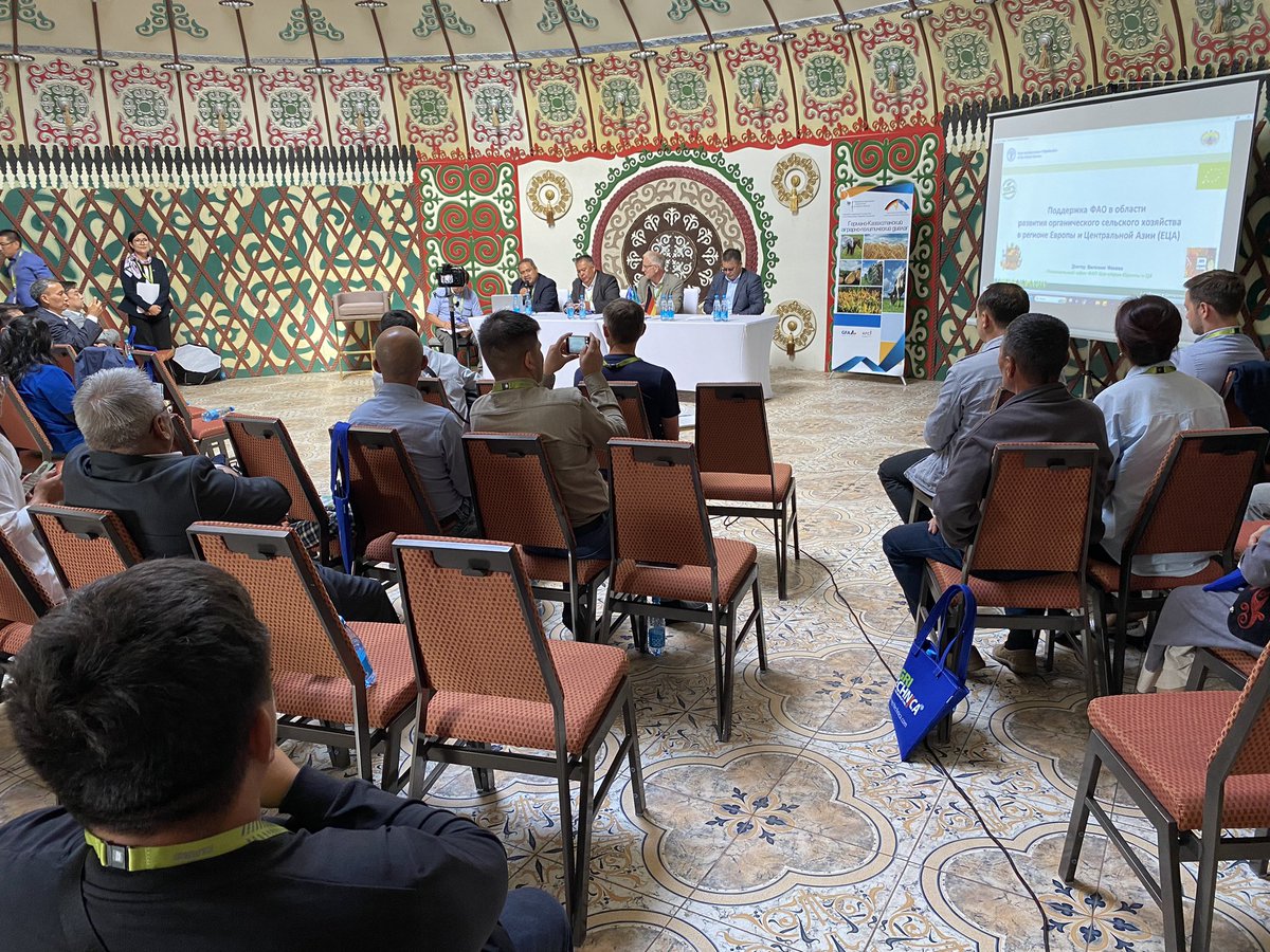 Henry1043's tweet photo. Agribusiness in  Central Asia. Integration. Modernisation.Success. A conference Kyrgyz style! Session on organic farming https://t.co/BsuPcwIobn