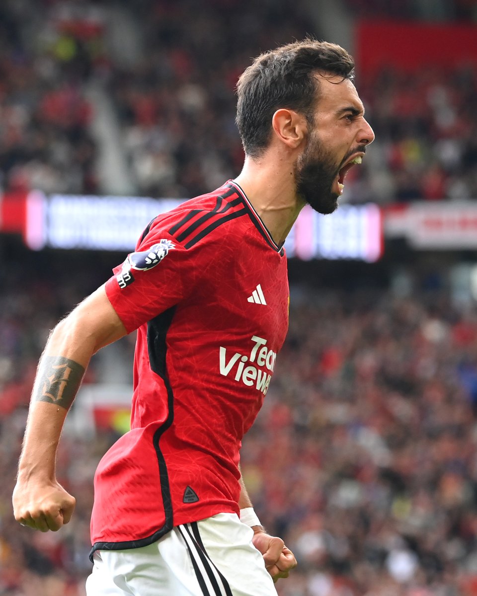 ChampionsLeague's tweet photo. Bruno Fernandes 🔴

#UCL https://t.co/ksKp2fYd5J