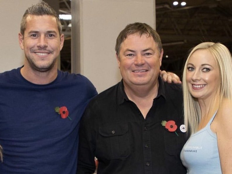Chell_lawman's tweet image. Big Happy Birthday to this one @mikebrewer who has been a lovely friend to me on and off the media scene, have a great day Mike, see you soon 🎂 @mikebrewermotor #mikebrewer