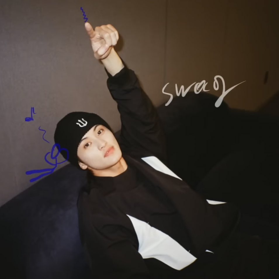 marknrt's tweet image. Take some pose photos while sitting and sleeping on the soft black sofa, a little bit of restorative advice when you finish practicing, don’t forget to rest even for a moment, because rest is very important and should not be underestimated!.