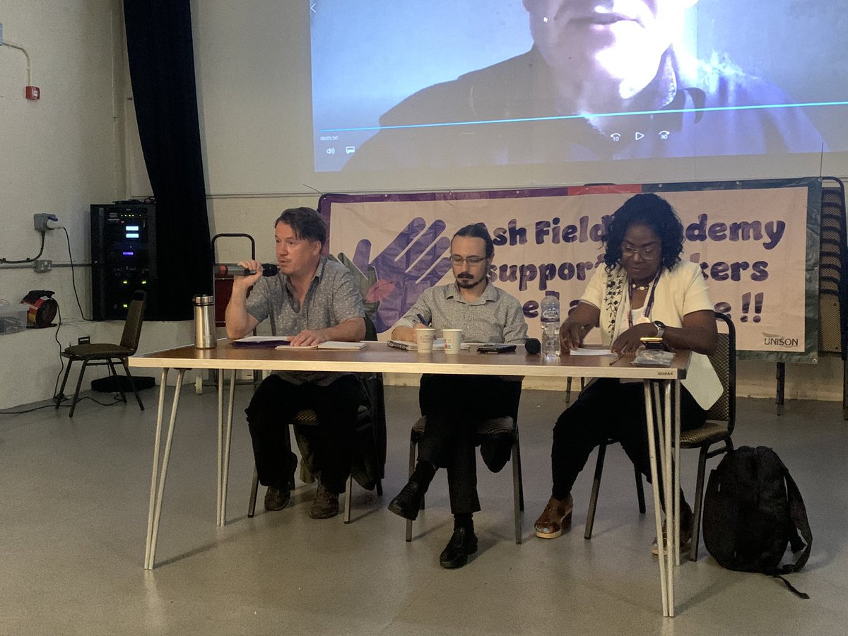 UNISONLeicCity's tweet photo. A huge THANK YOU to activists, parents and supporters who joined striking workers from #ashfieldacademy and our panel this weekend 👏💜
Ash Field workers have voted to continue strikes from Wednesday 30th August ✊🪧
#AshFieldStrikes https://t.co/xjzEuz2fRN