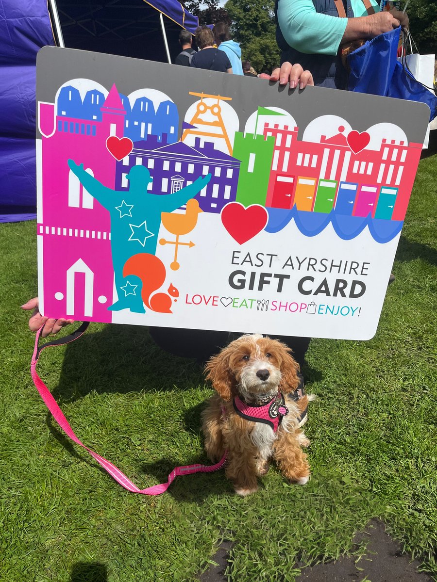 LoveLocalEA's tweet image. Did you know we are also running a competition over on Facebook where you could win a £50 East Ayrshire Giftcard?👀All you need to do is tag your favourite local business and and tell us why you love them.🤩

Head over to Love Local East Ayrshire and try your luck this #SLLWeek!