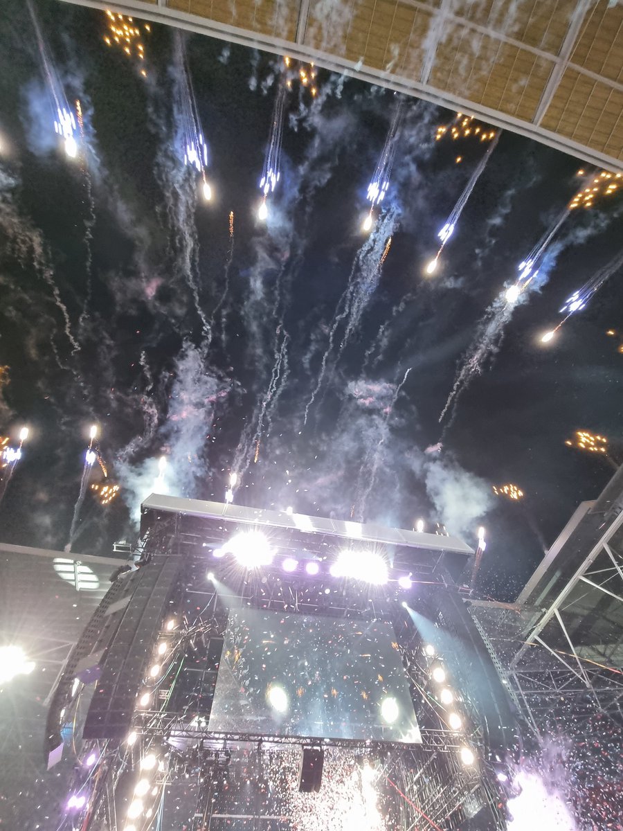 Had such an amazing time at #AEWAllIn yesterday!!