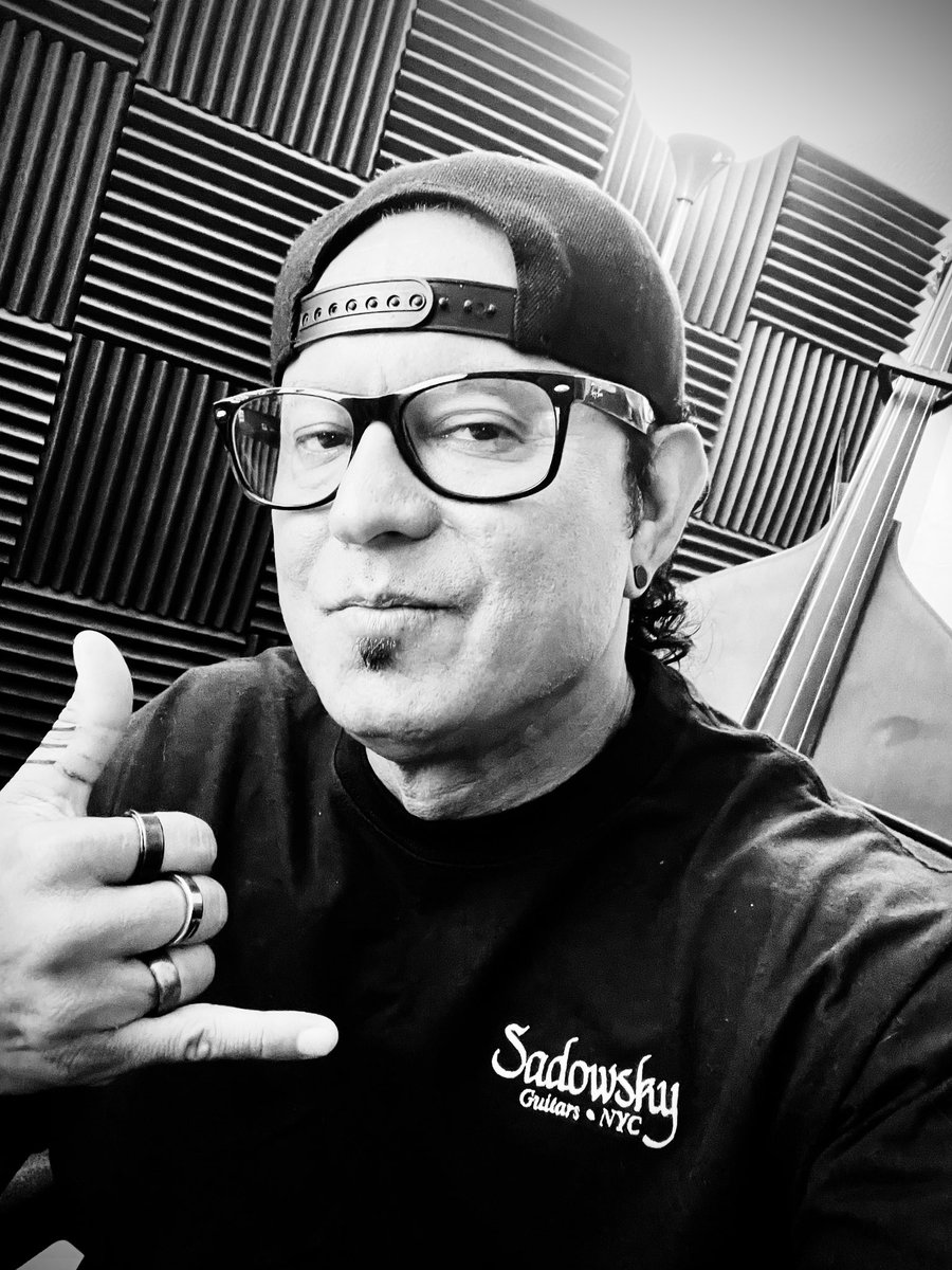 Alex Rodriguez "ArodBass” tweet media