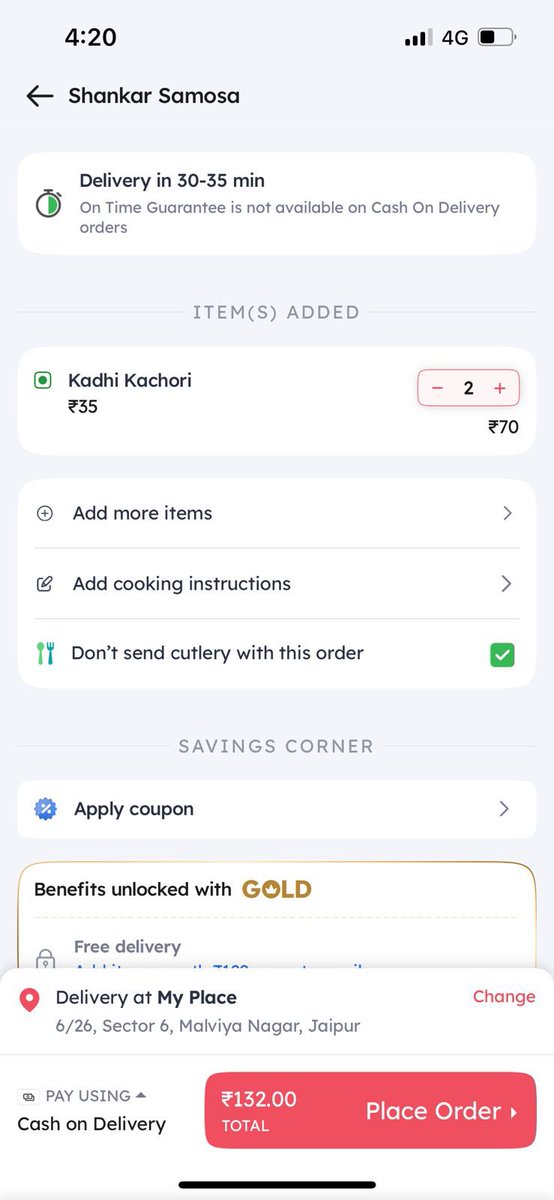 pratham9929's tweet photo. Scam alert i have 2 zomato accounts one having gold and another one normal see the ss i attached gold have higher rates than the normal one @zomato @jagograhakjago @indianconsumercourt my contact number is 7023378286 https://t.co/9UZp3SG2ww