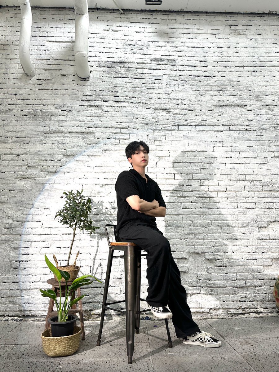 정세운 tweet media