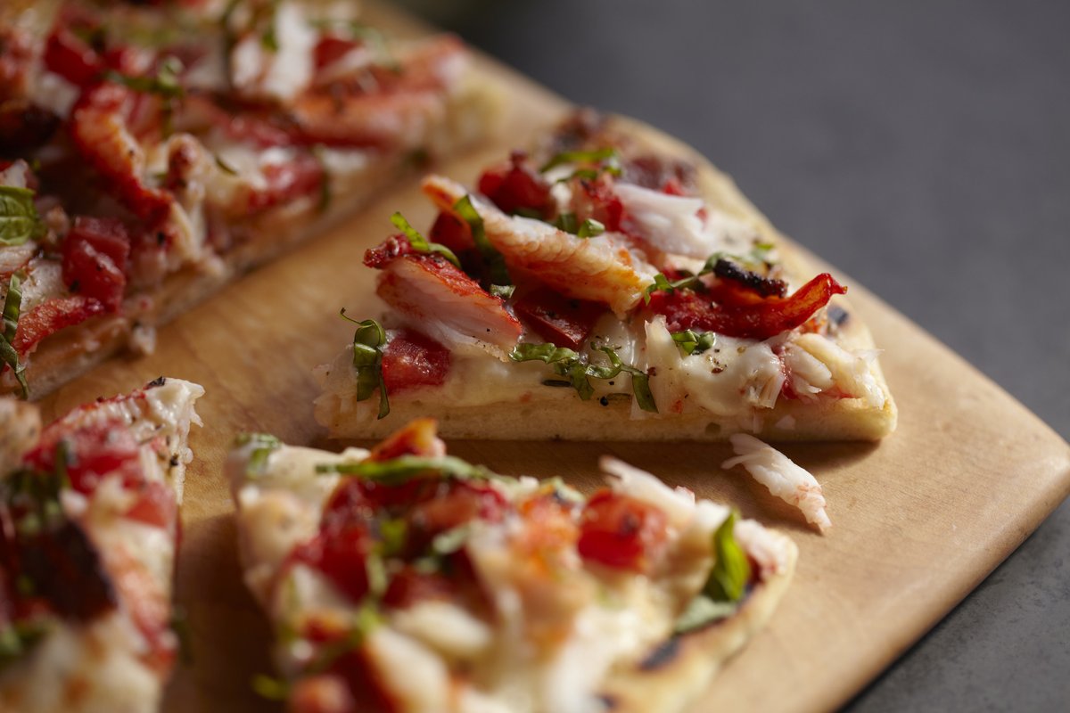 AlaskaSeafoodUK's tweet photo. ๐ Happy Bank Holiday! ๐
Take a break from work and enjoy the extra day off! And remember to fuel yourself with delicious meals.
๐ Find our recipes โก https://t.co/TZDtNZNHgA
#AskForAlaska #TheAlaskaWay #FreeNotFarmed #Alaska #seafood #healthy #omega3 #salmon https://t.co/atskDvl8vP