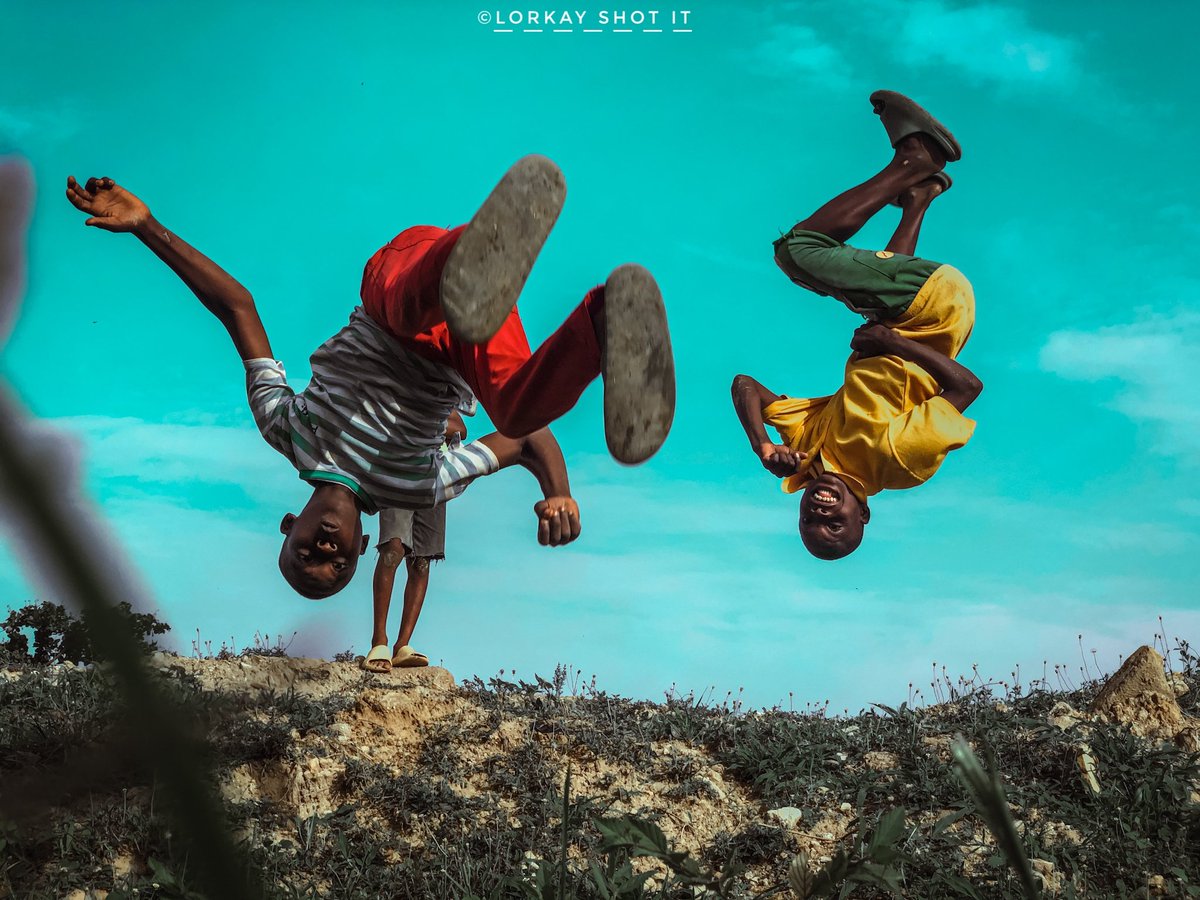 mobile_com01's tweet photo. Joy of true friendship by @Lorkay01
#creativecritics #mobilephotography https://t.co/AmTPLwgGAH