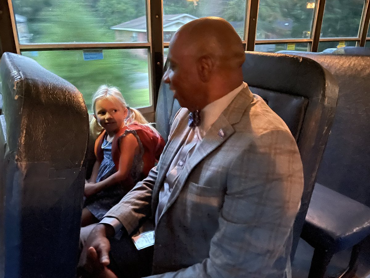 Every year, <a href="/DrJackson06/">Anthony D. Jackson</a> starts the school year off by riding to school with a new kindergartener. This year, he and <a href="/PboroElementary/">Pittsboro Elementary</a>’s Lola Parks had a great time on the school bus, talking about how excited she is to start school today! #OneChatham #OurPES